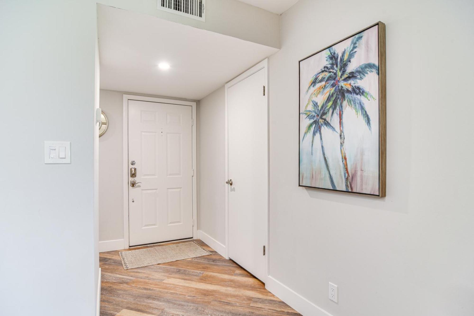 Modern Isla Del Sol Condo Walk To St Pete Beach! Sint-Petersburg Buitenkant foto